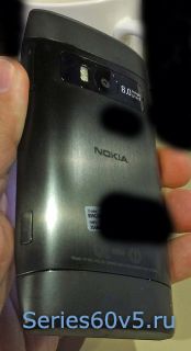   Nokia X7